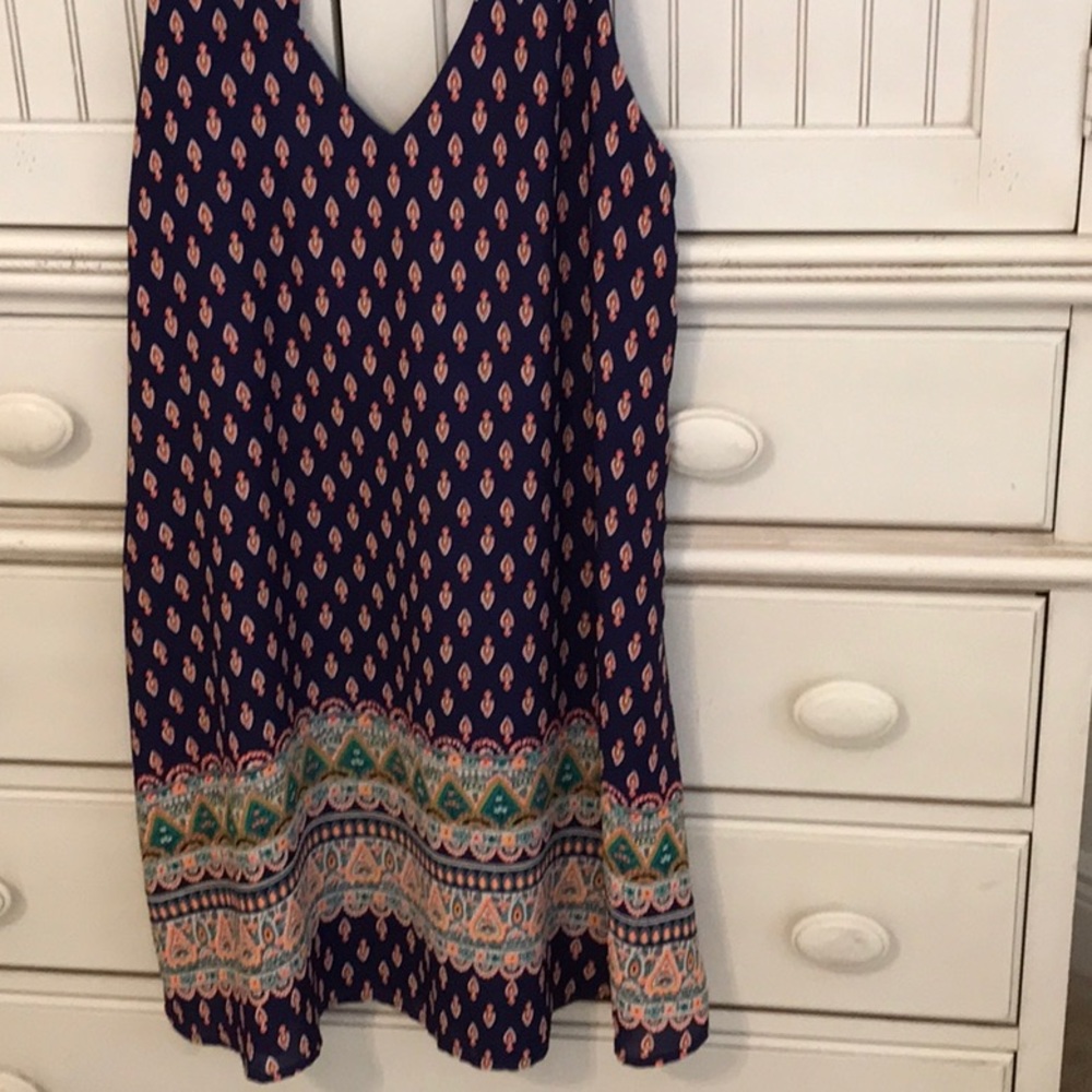 Dress - Picture 2 of 5